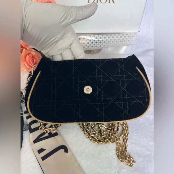 ✨AUTHENTIC DIOR✨Black Velvet Quilted Pouch//Shoulder Bag//Cosmetics-Perf… - Picture 13 of 13